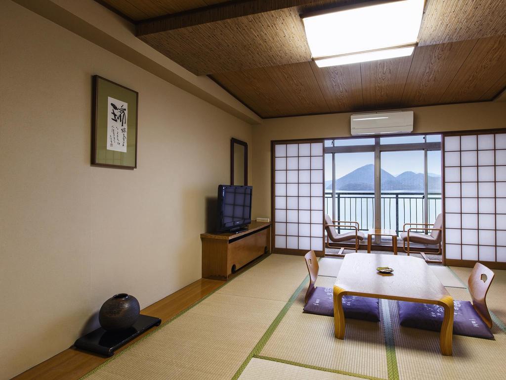 ホテル 洞爺 湖畔亭 洞爺湖町 エクステリア 写真